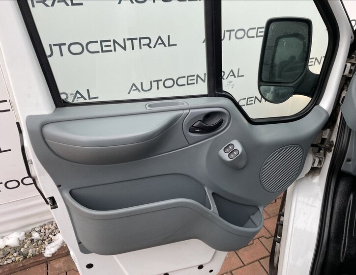 Ford Transit Skříň 2,2 l 63 kw