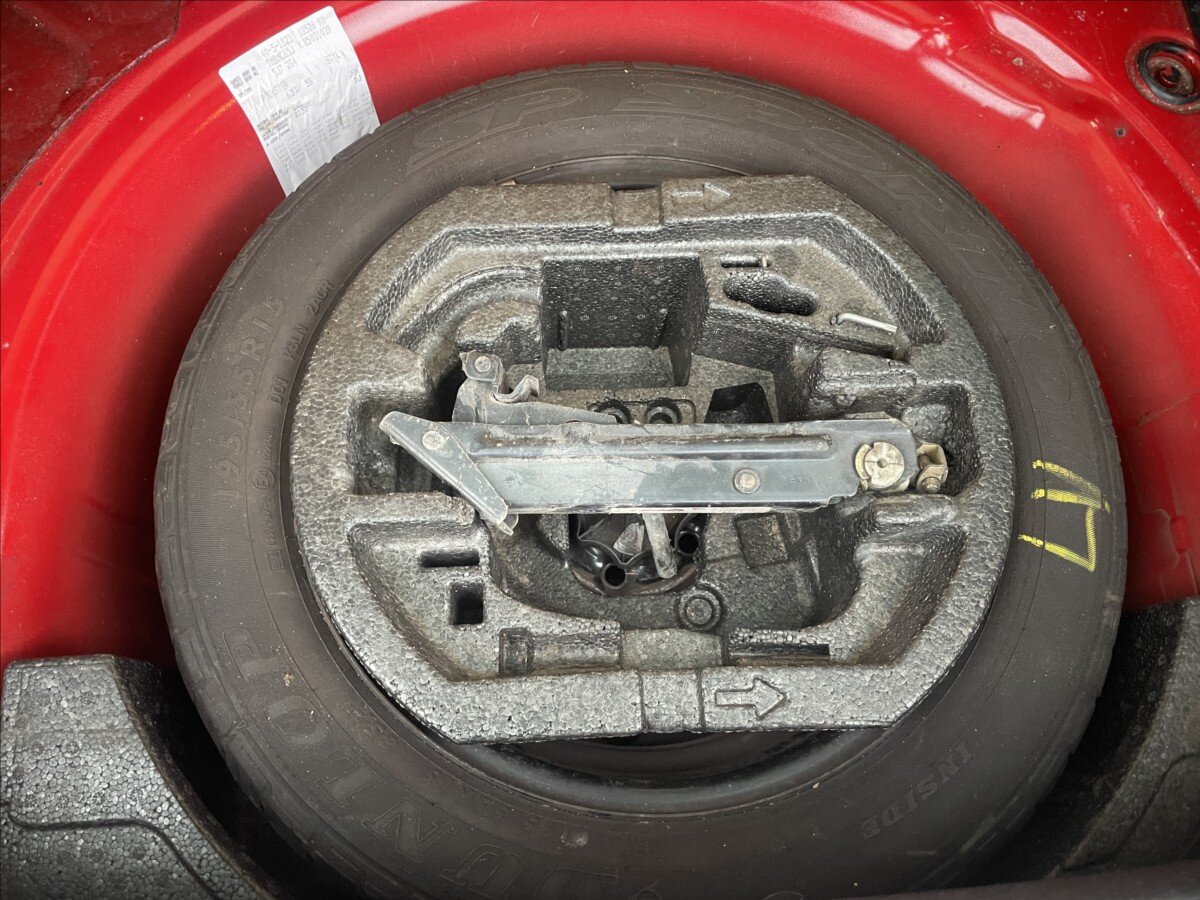 Škoda Roomster Kombi 1,4 l 63 kw