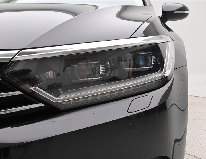 Volkswagen Passat Kombi 2,0 l 140 kw