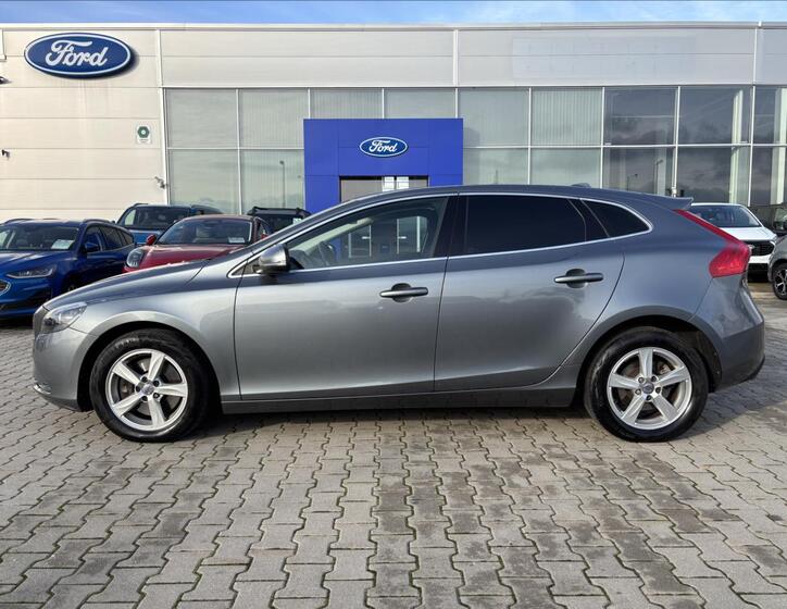 Volvo V40 2