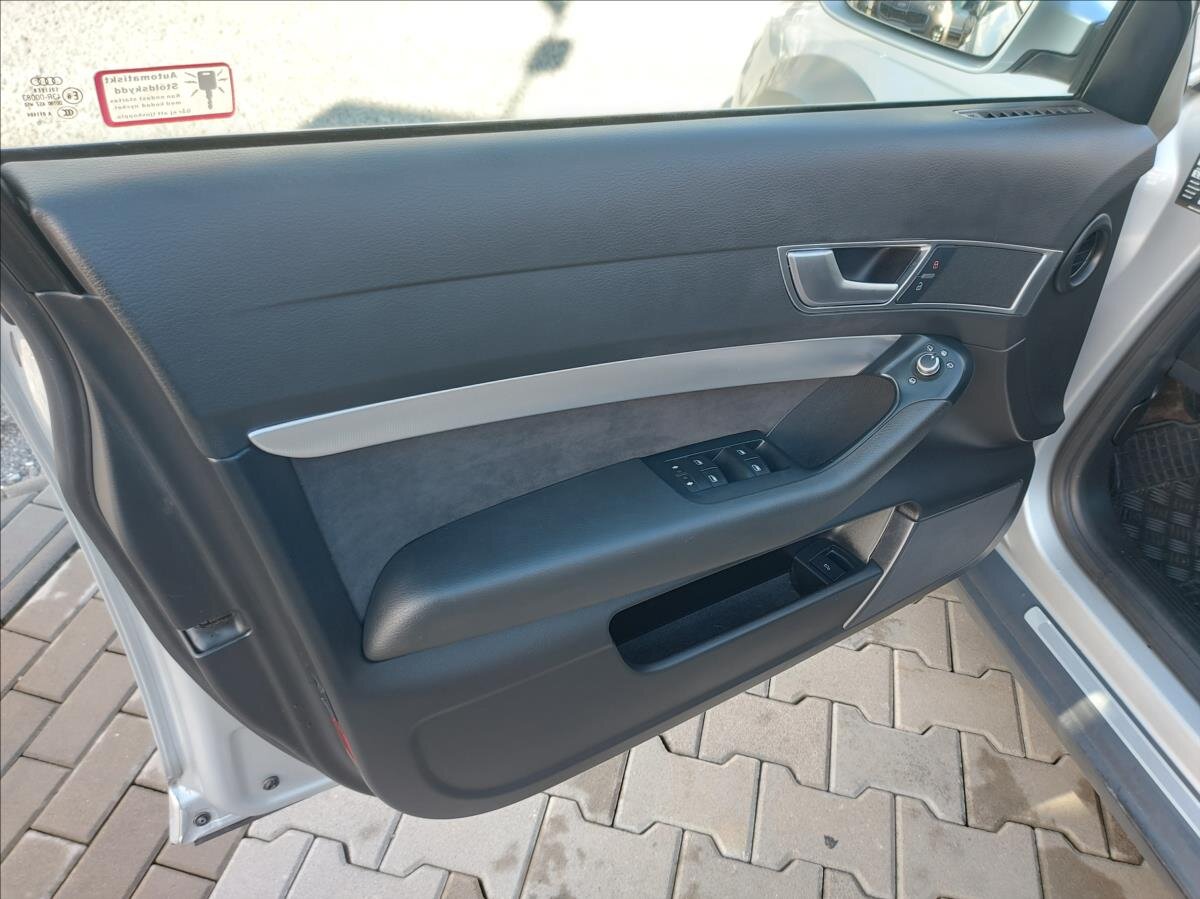 Audi A6 Allroad Kombi 3,0 l 176 kw