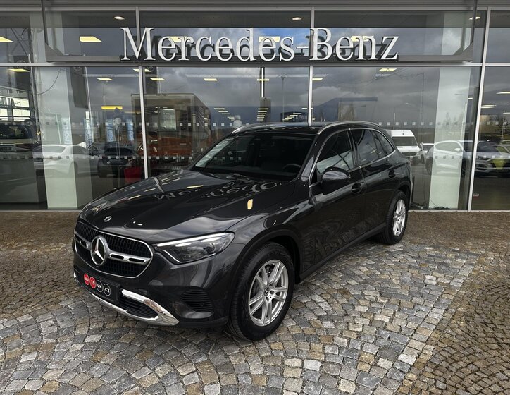 Mercedes-Benz GLC SUV 2,0 l 145 kw