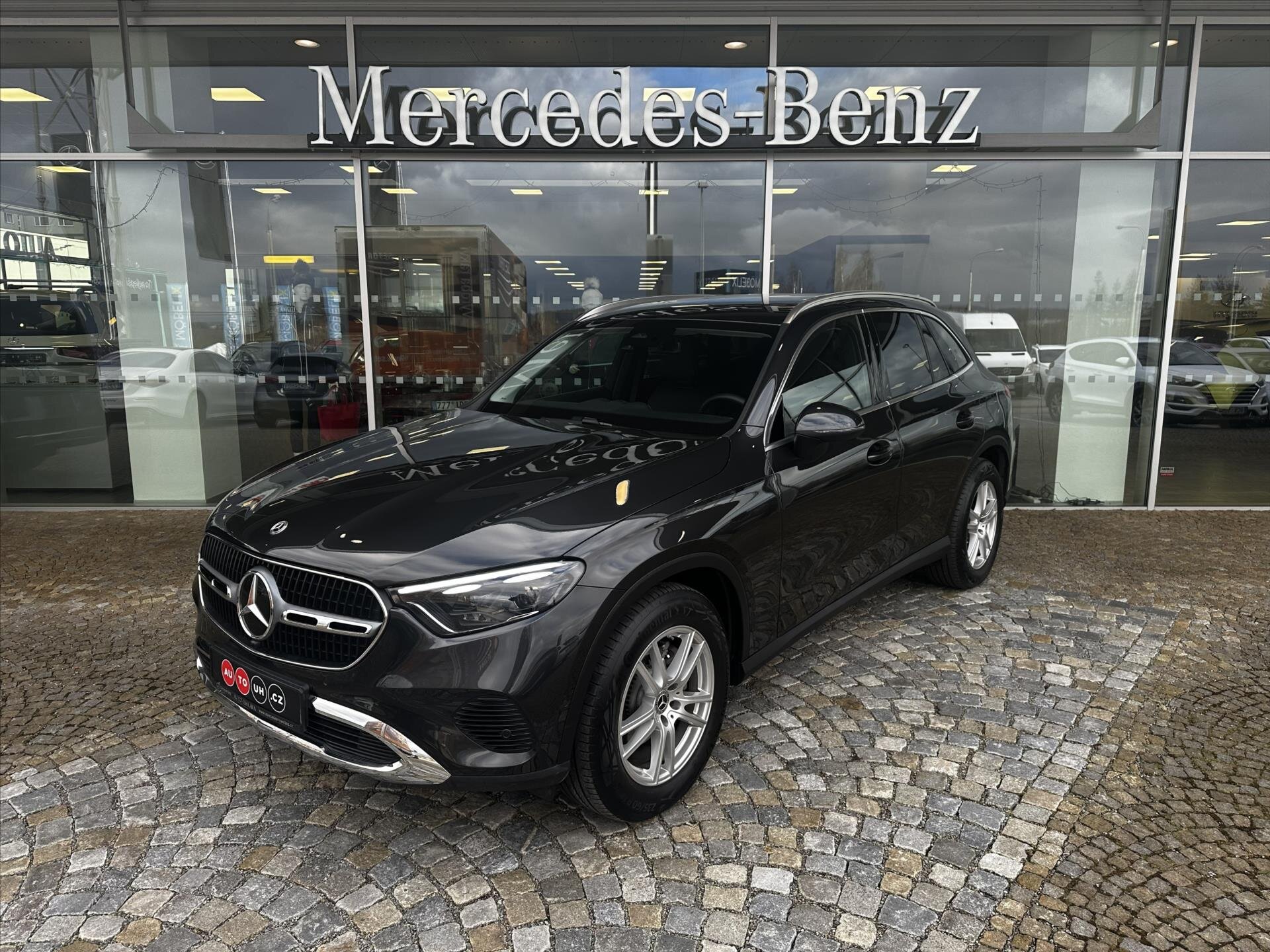 Mercedes-Benz GLC SUV 2,0 l 145 kw