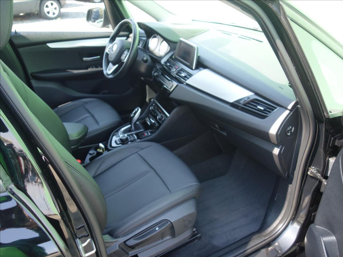 BMW Řada 2 MPV 1,5 l 85 kw