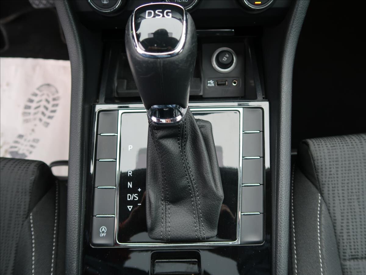 Škoda Superb Kombi 2,0 l 110 kw