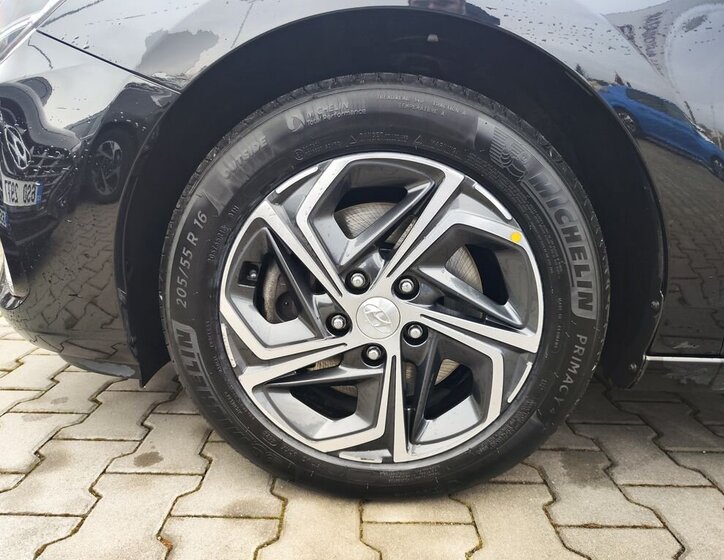 Hyundai i30 Kombi 1,5 l 118 kw