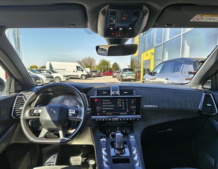 DS Automobiles DS7 Crossback SUV / Terénní 2,0 l 130 kw