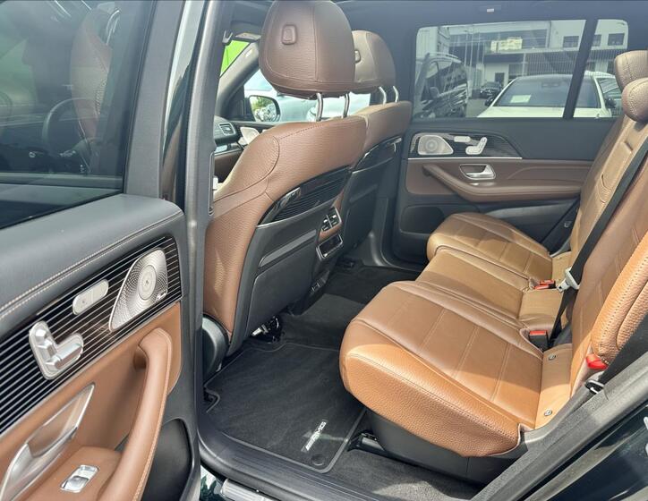 Mercedes-Benz GLS 11