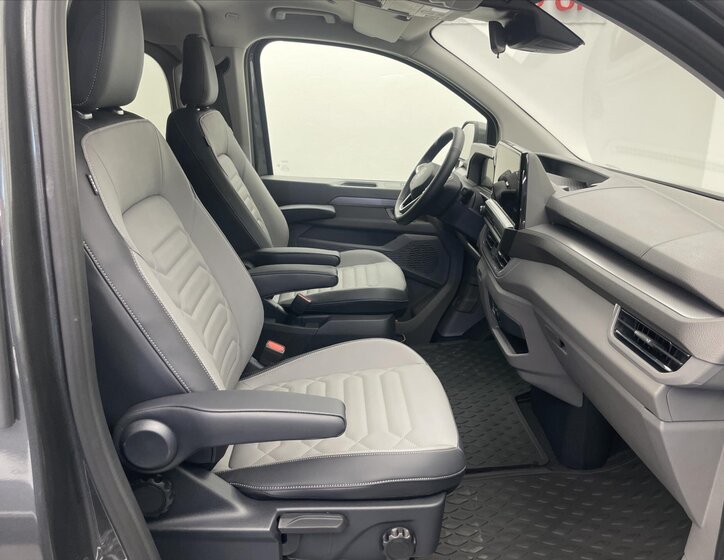 Volkswagen Caravelle Ostatní 2,0 l 125 kw