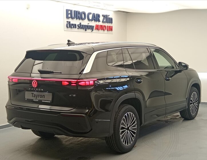 Volkswagen Tayron SUV 1,5 l 110 kw