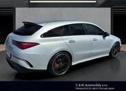 Mercedes-Benz CLA Kombi 2,0 l 225 kw
