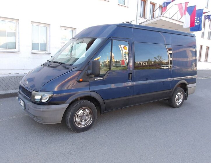 Ford Transit Skříň 2,0 l 62 kw