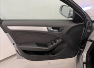 Audi A4 Kombi 2,0 l 140 kw