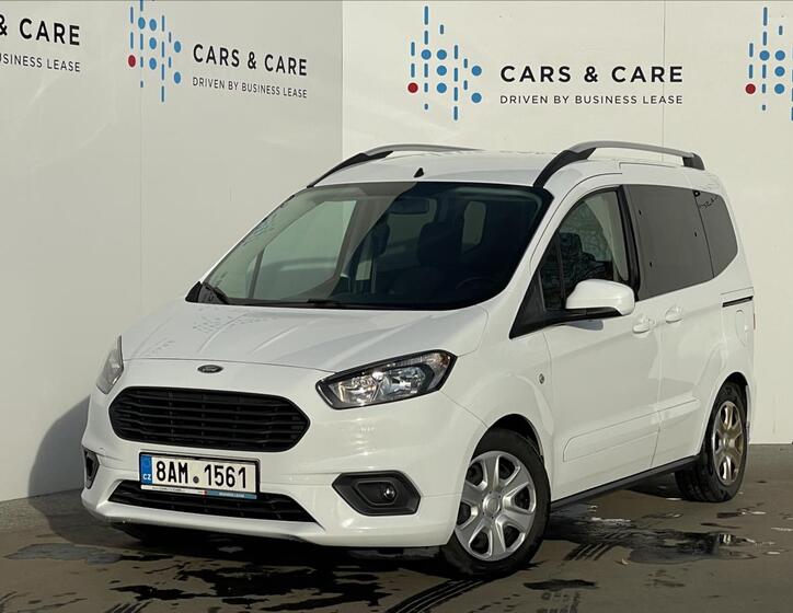 Ford Tourneo Courier 1