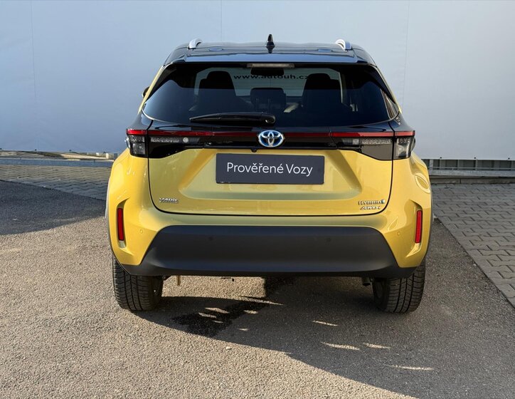 Toyota Yaris Cross SUV 1,5 l 68 kw