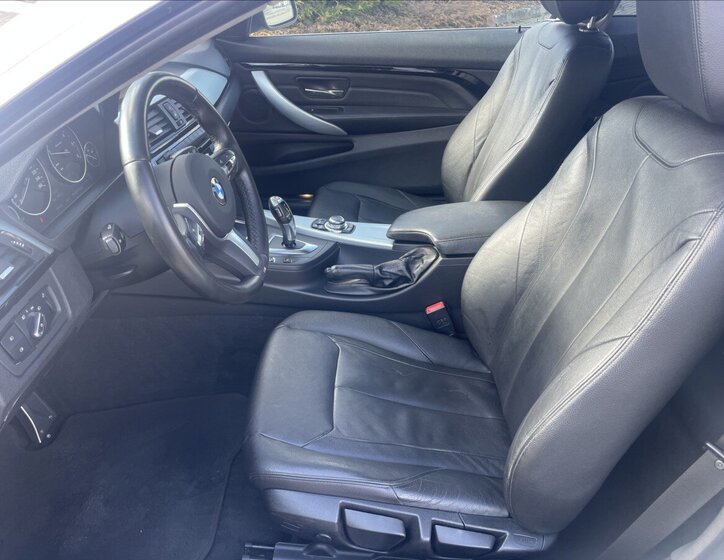 BMW Řada 4 Kupé 2,0 l 140 kw