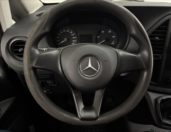 Mercedes-Benz Vito Skříň 1,6 l 65 kw