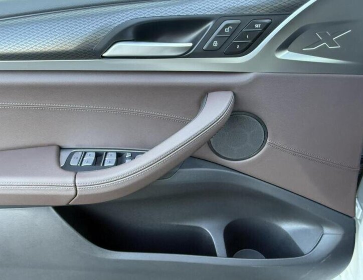 BMW X3 SUV 2,0 l 140 kw