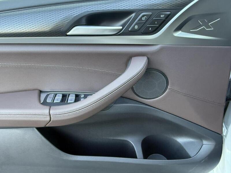 BMW X3 SUV 2,0 l 140 kw