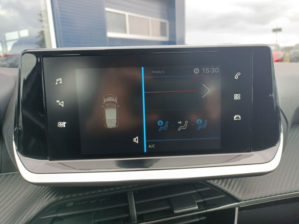 Peugeot 208 Hatchback 1,2 l 55 kw