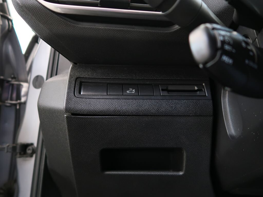 Peugeot 5008 SUV / Terénní 1,2 l 96 kw