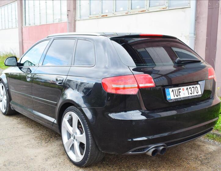 Audi A3 4