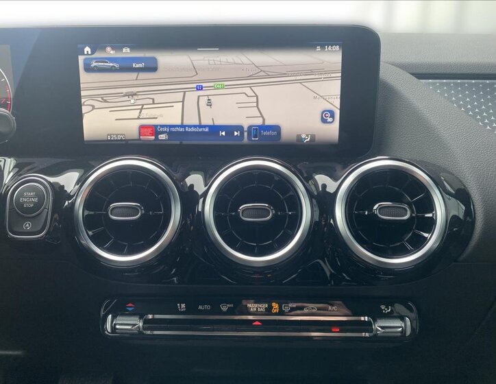 Mercedes-Benz Třídy B Hatchback 1,3 l 120 kw