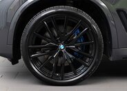 BMW X5 SUV / Terénní 4,4 l 390 kw