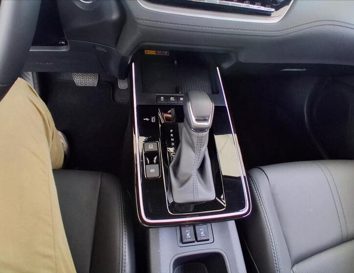 Toyota Corolla Cross 14