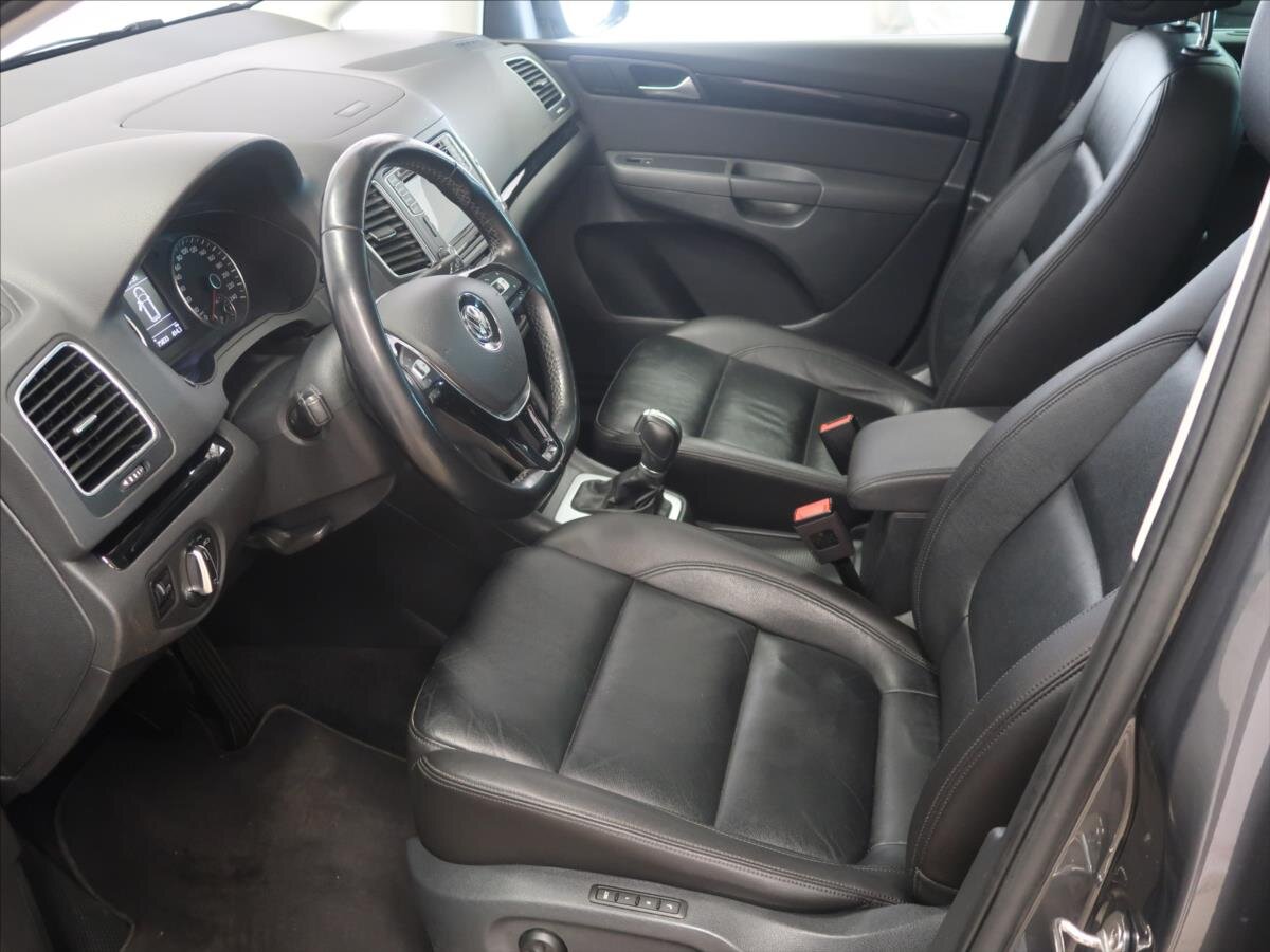 Volkswagen Sharan MPV 2,0 l 110 kw