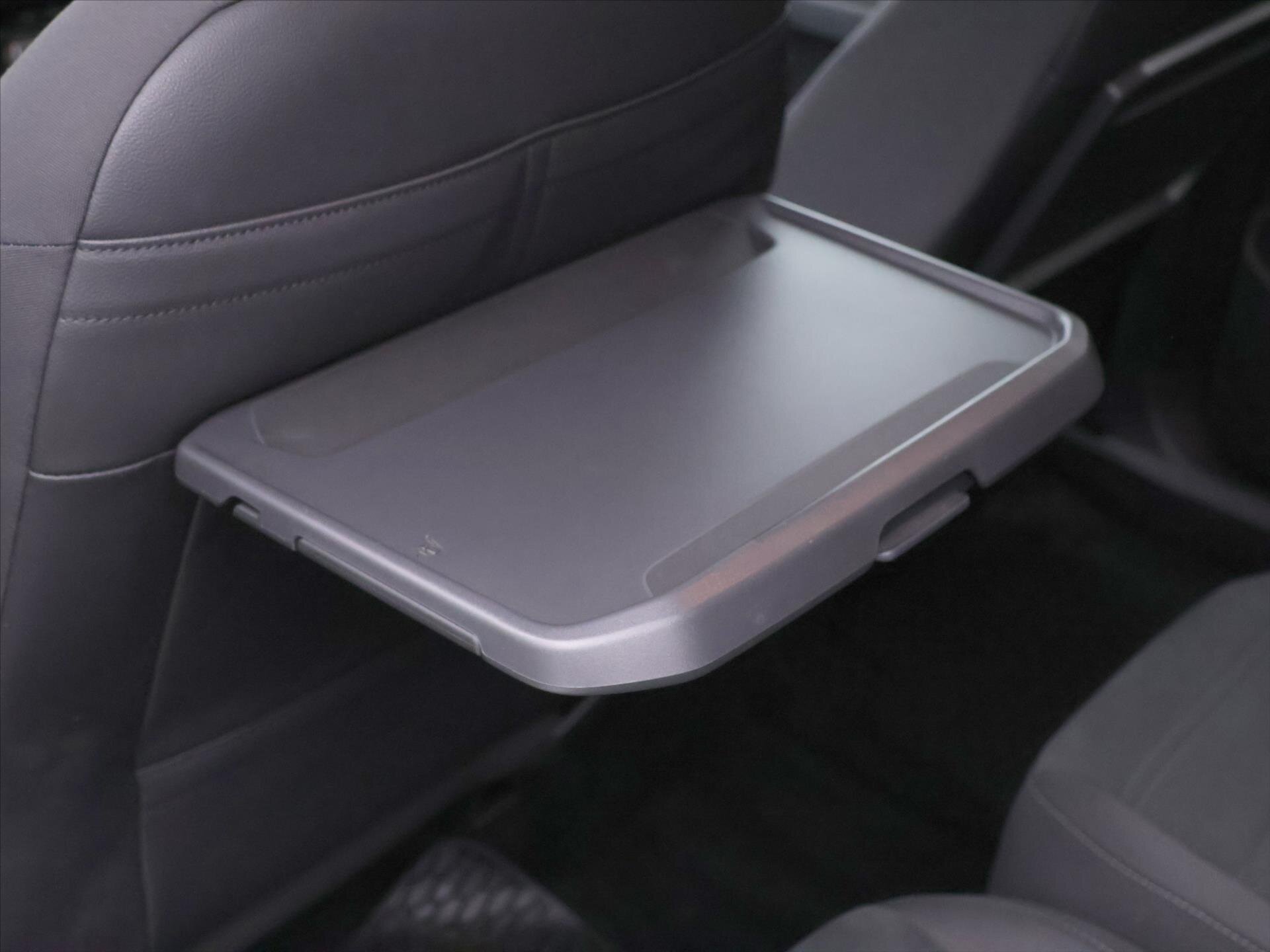 Volkswagen Touran Kombi 1,6 l 85 kw