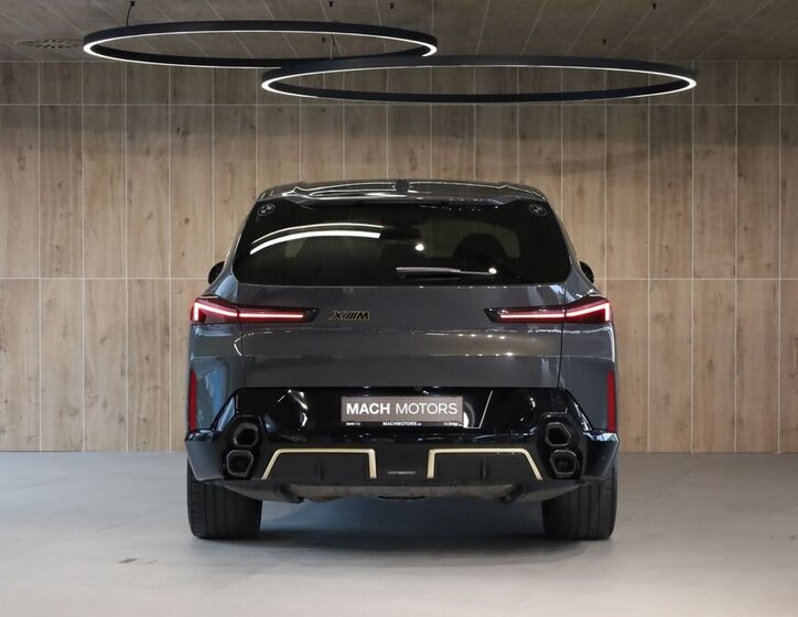 BMW XM SUV / Terénní 4,4 l 480 kw