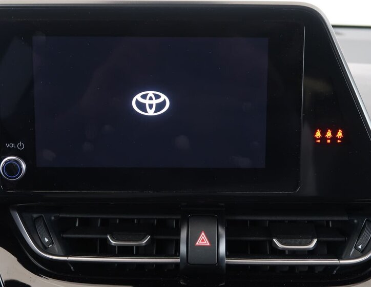 Toyota C-HR Hatchback 1,8 l 72 kw