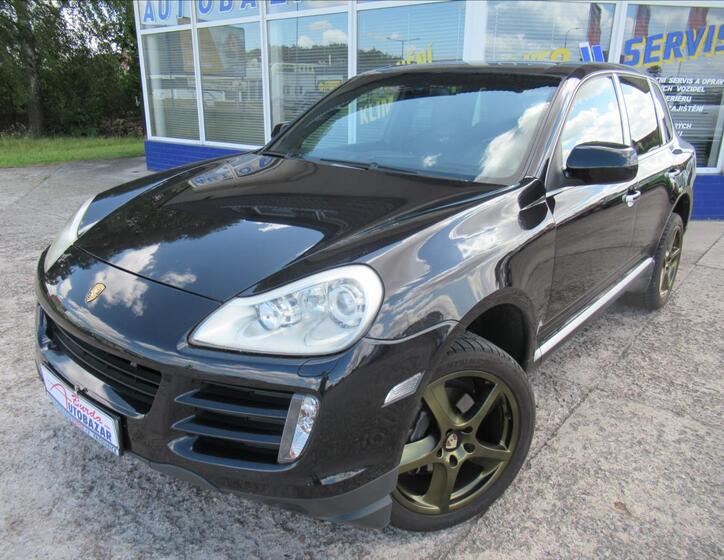 Porsche Cayenne 2