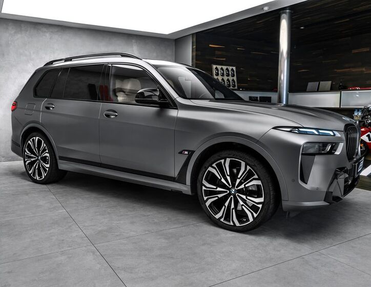 BMW X7 4