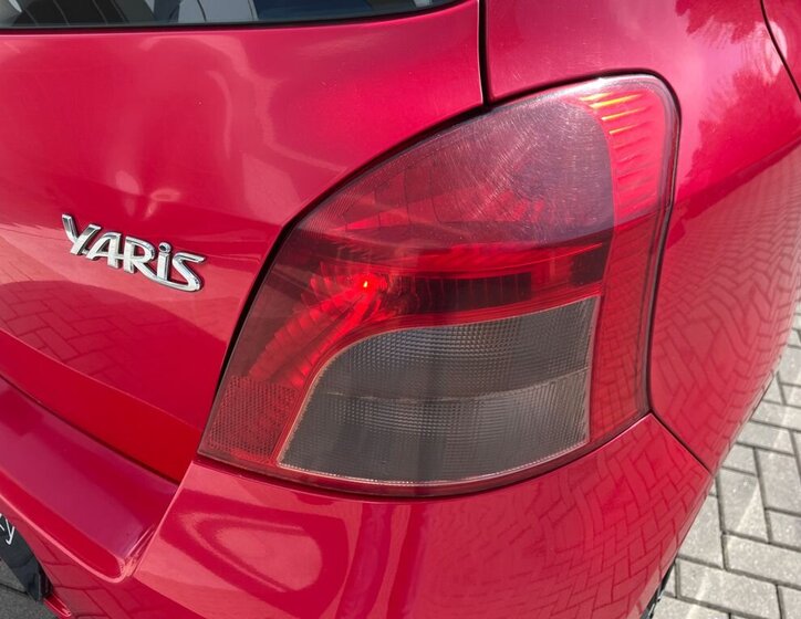 Toyota Yaris Hatchback 1,3 l 64 kw