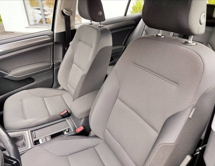 Volkswagen Golf Hatchback 1,4 l 90 kw