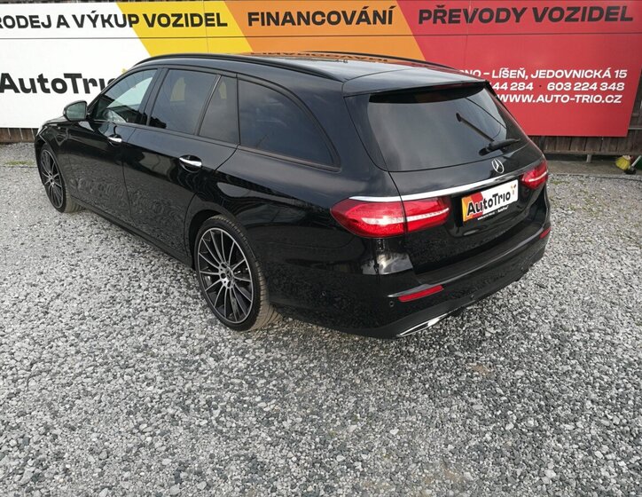 Mercedes-Benz Třídy E Kombi 2,0 l 180 kw