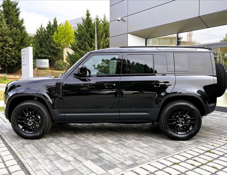 Land Rover Defender SUV / Terénní 3,0 l 147 kw