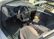 Škoda Octavia Sedan / Limuzína 1,6 l 77 kw