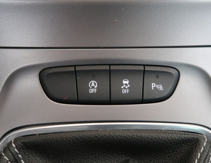 Opel Astra Hatchback 1,2 l 81 kw