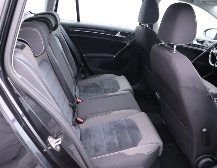 Volkswagen Golf Kombi 1,4 l 90 kw