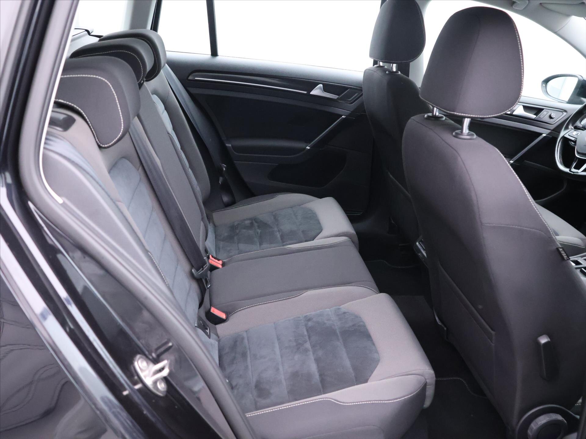 Volkswagen Golf Kombi 1,4 l 90 kw