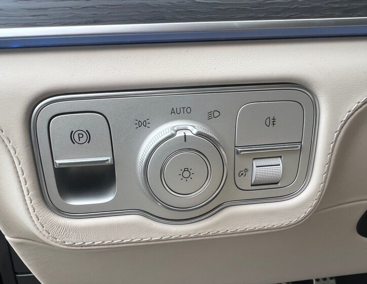 Mercedes-Benz GLE SUV / Terénní 4,0 l 450 kw