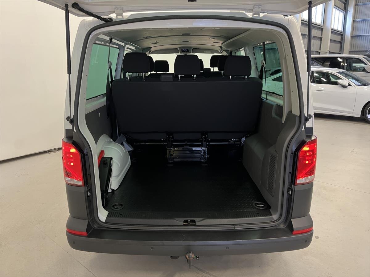 Volkswagen Transporter Kombi 2,0 l 110 kw