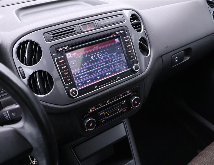 Volkswagen Tiguan 14