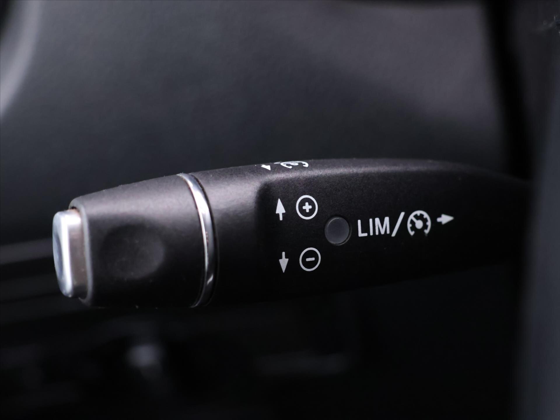 Mercedes-Benz Vito Kombi 2,1 l 140 kw