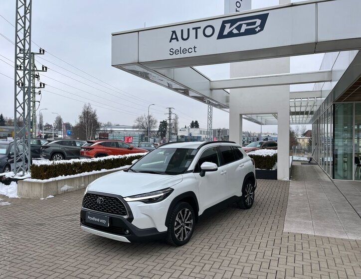 Toyota Corolla Cross SUV 2,0 l 112 kw