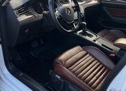 Volkswagen Passat Kombi 0,0 0