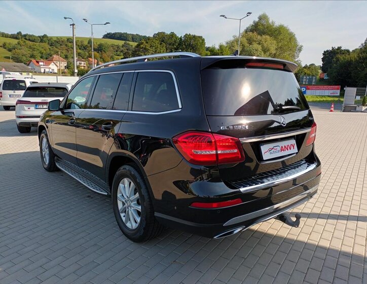 Mercedes-Benz GLS SUV / Terénní 3,0 l 190 kw